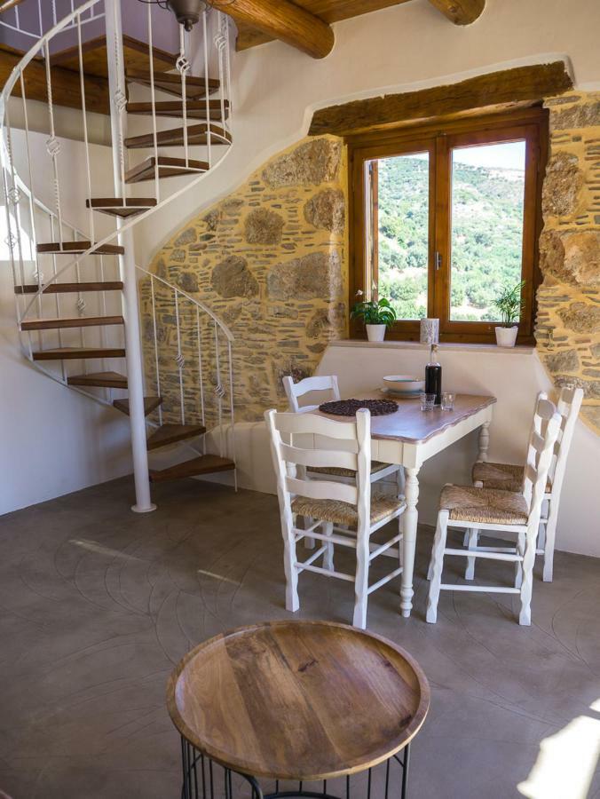 スーギアTo Spiti Masアパートメント エクステリア 写真